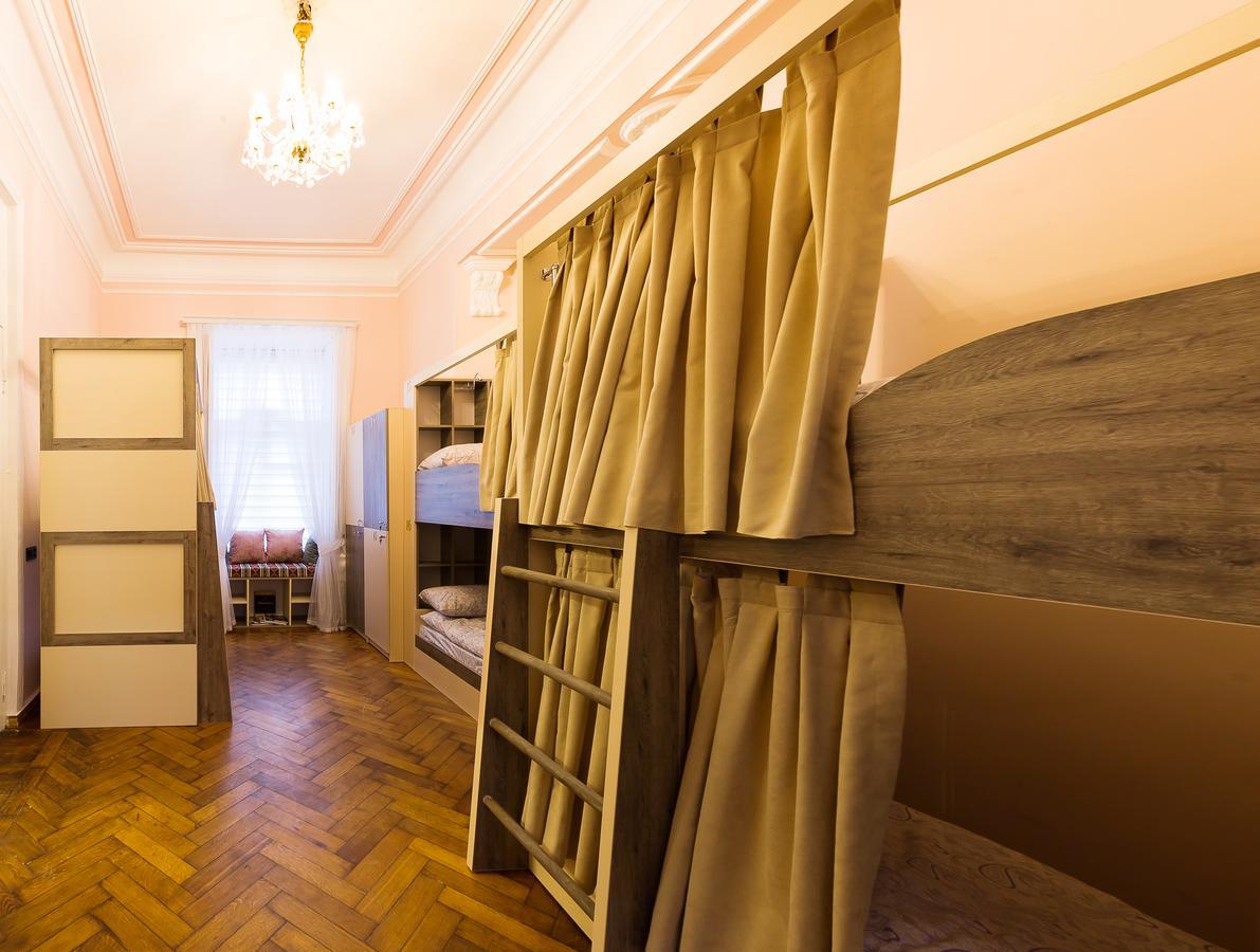 באקו Khamsa Hostel מראה חיצוני תמונה